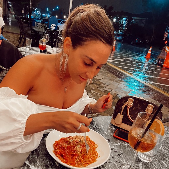 Meet your Posher, Dana - Picture 10 of 13